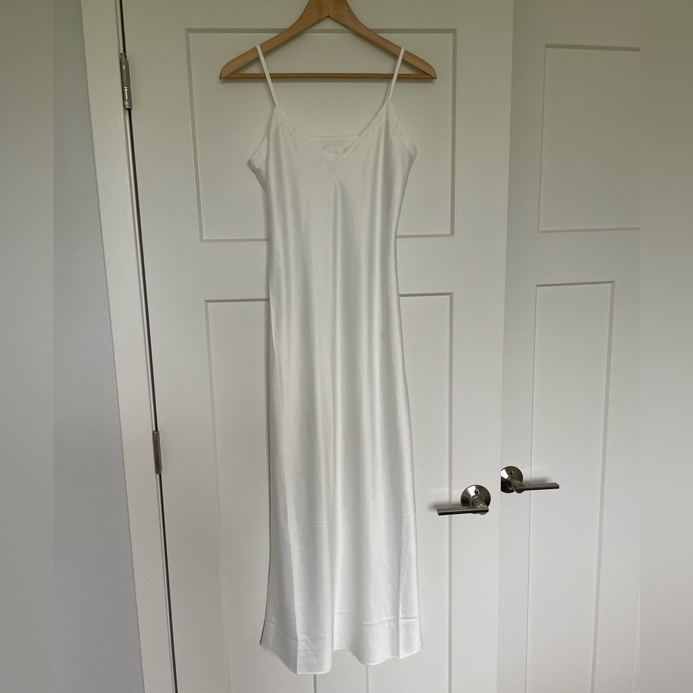NWT Le Rose White Bridal Slip Size XS